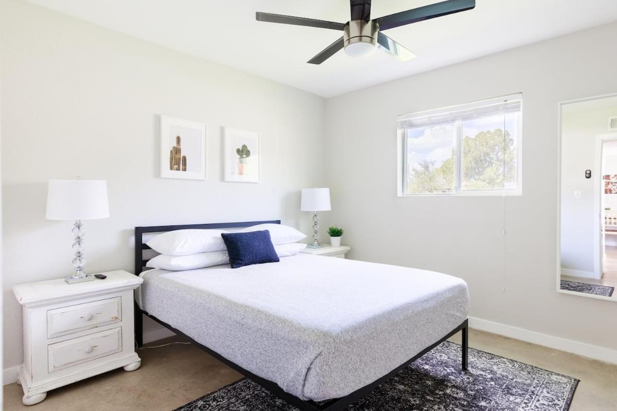 Larocco On Turney Biltmore Phoenix Luaran gambar