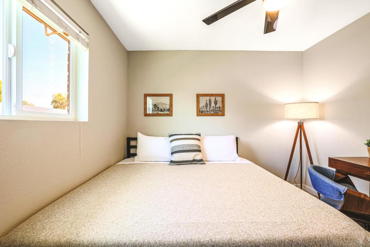 Larocco On Turney Biltmore Phoenix Luaran gambar